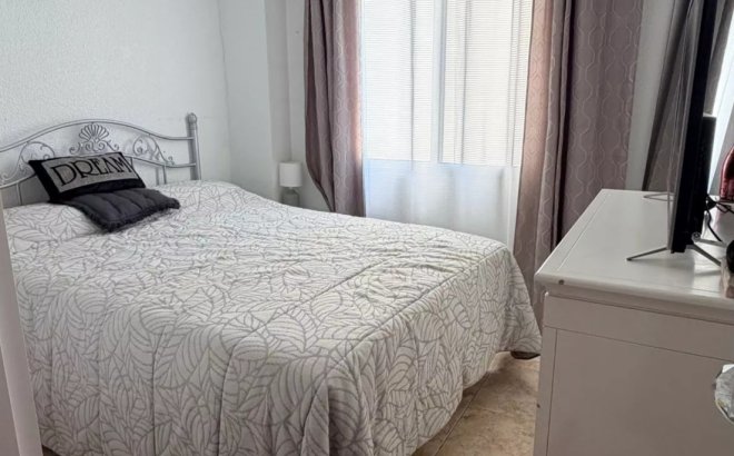 Resale - Apartment -
Villamartin - Costa Blanca