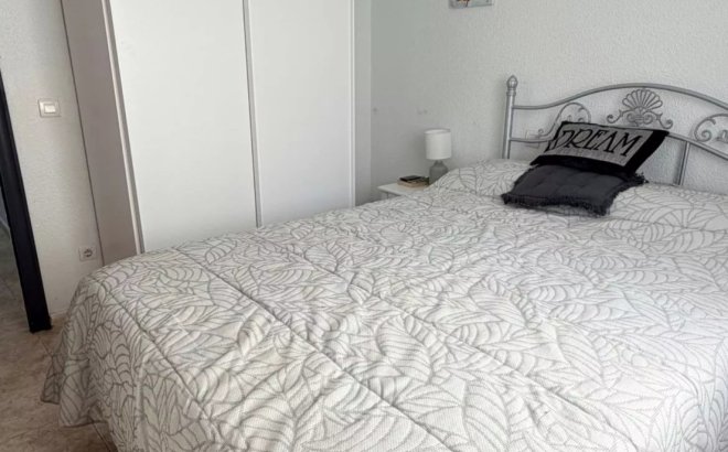 Resale - Apartment -
Villamartin - Costa Blanca