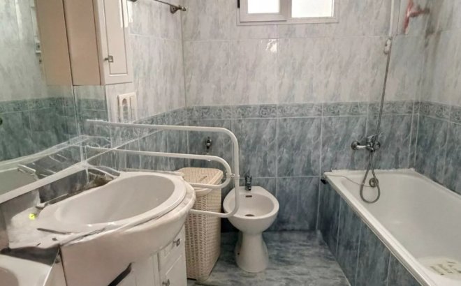 Resale - Apartment -
Villamartin - Costa Blanca