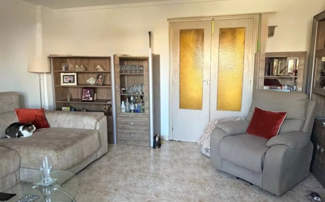 Resale - Apartment -
Villamartin - Costa Blanca