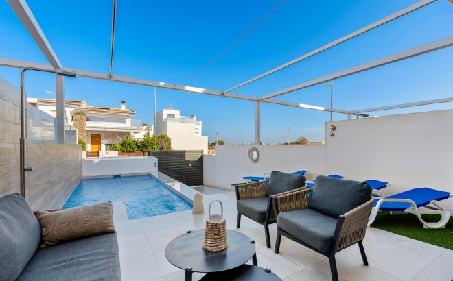 Resale - Semi Detached -
Rojales - Town