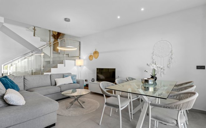 Resale - Semi Detached -
Rojales - Town