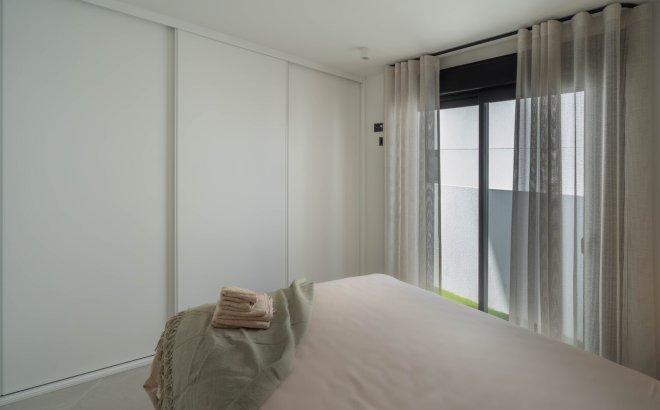 Resale - Villa -
Rojales - La Marquesa Golf - Costa Blanca