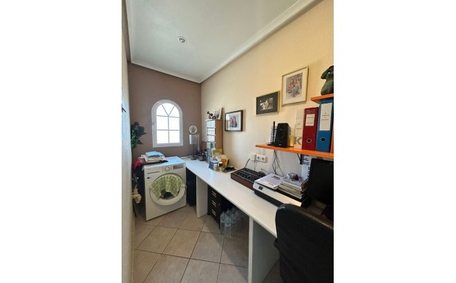 Resale - Villa -
Torrevieja - Aguas Nuevas