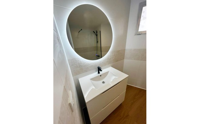Resale - Apartment -
Orihuela Costa - La Regia