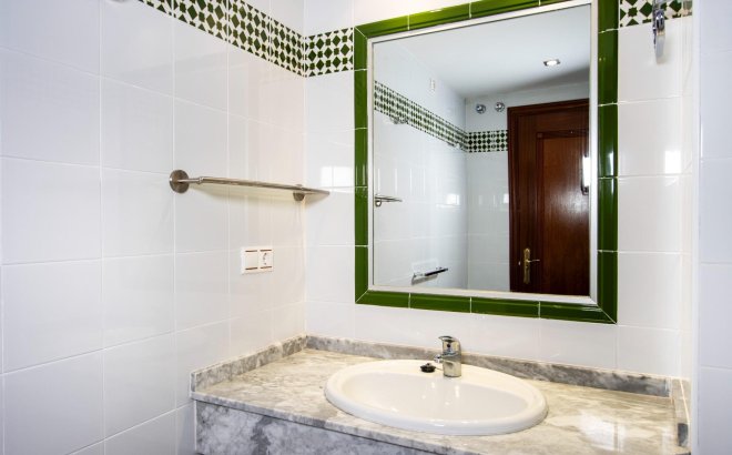 Resale - Apartment -
Torrevieja - Los Frutales