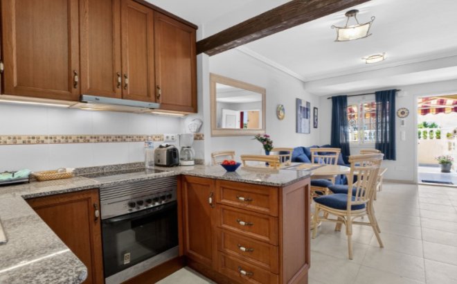 Resale - Town House -
Torrevieja - Costa Blanca