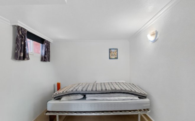 Resale - Town House -
Torrevieja - Costa Blanca
