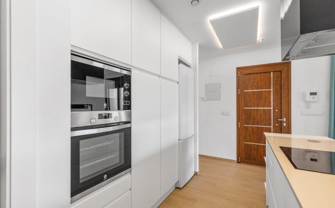 Resale - Villa -
Benijofar - Costa Blanca