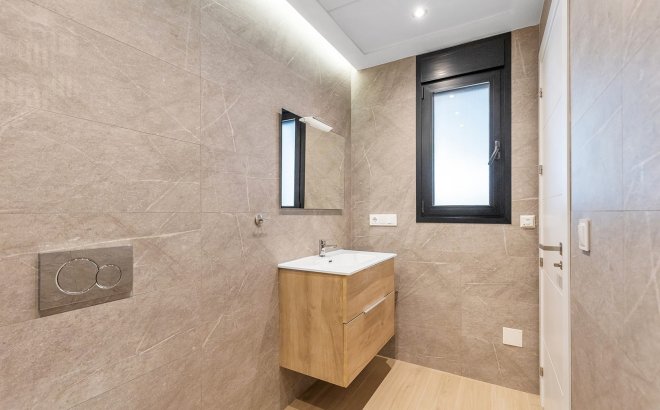 Resale - Villa -
Benijofar - Costa Blanca