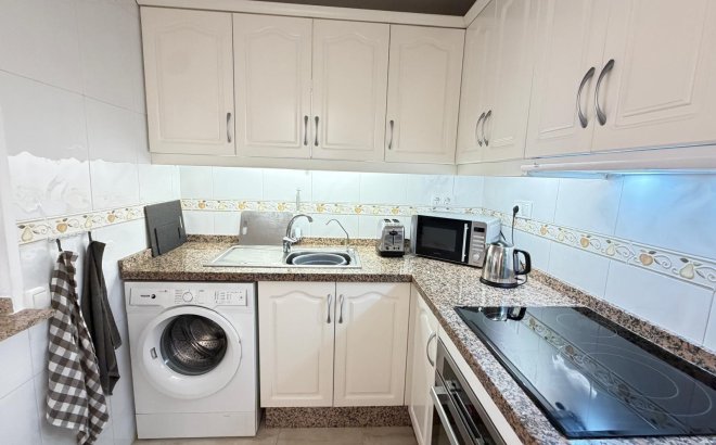 Resale - Town House -
Orihuela Costa - Los Dolses