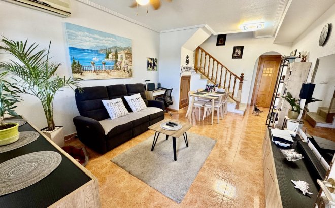 Resale - Town House -
Torrevieja - La Siesta - El Salado - Torreta