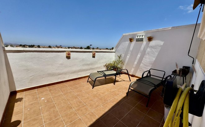 Resale - Town House -
Torrevieja - La Siesta - El Salado - Torreta