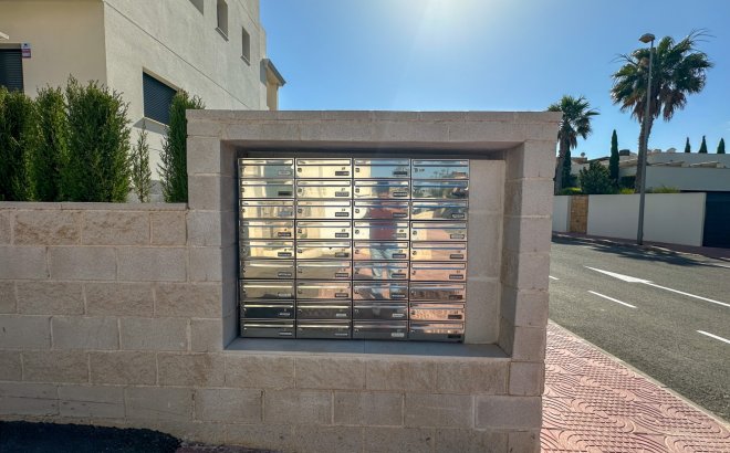 Resale - Bungalow -
Ciudad Quesada - Costa Blanca