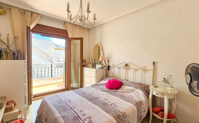 Resale - Town House -
Orihuela Costa - PAU 8
