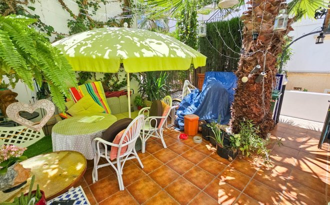 Resale - Town House -
Orihuela Costa - PAU 8
