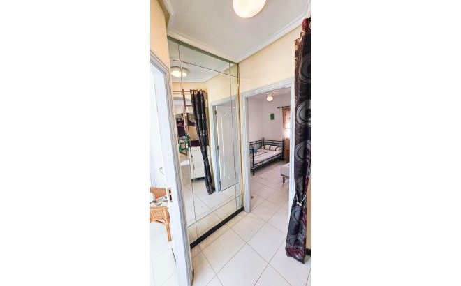 Resale - Bungalow -
Orihuela Costa - Los Altos