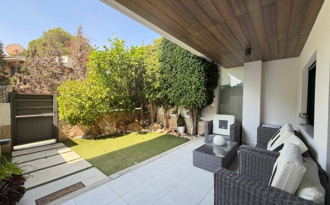 Resale - Apartment -
Orihuela Costa - Altos De Campoamor