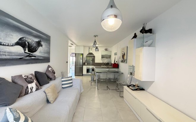 Resale - Apartment -
Orihuela Costa - Altos De Campoamor