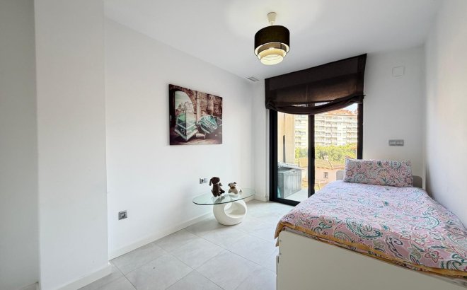 Resale - Apartment -
Orihuela Costa - Altos De Campoamor