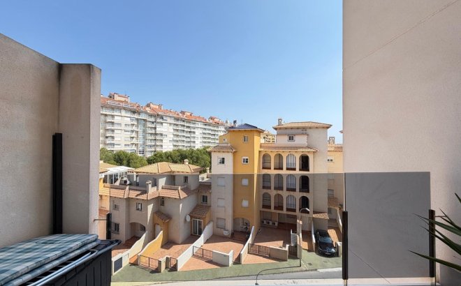 Resale - Apartment -
Orihuela Costa - Altos De Campoamor