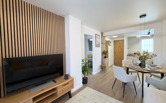 Resale - Apartment -
Torrevieja - Nueva Torrevieja