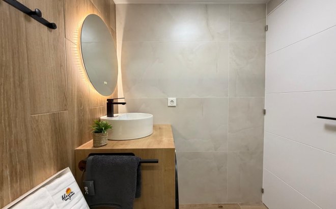 Resale - Apartment -
Torrevieja - Nueva Torrevieja