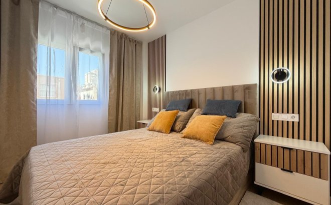 Resale - Apartment -
Torrevieja - Nueva Torrevieja