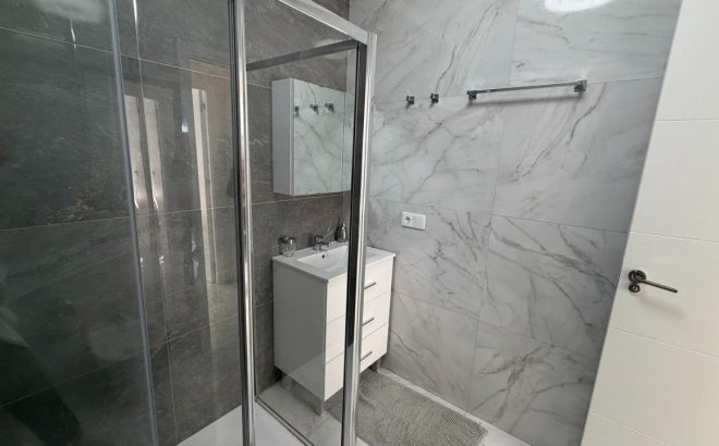 Resale - Apartment -
Torrevieja - Curva Del Palangre