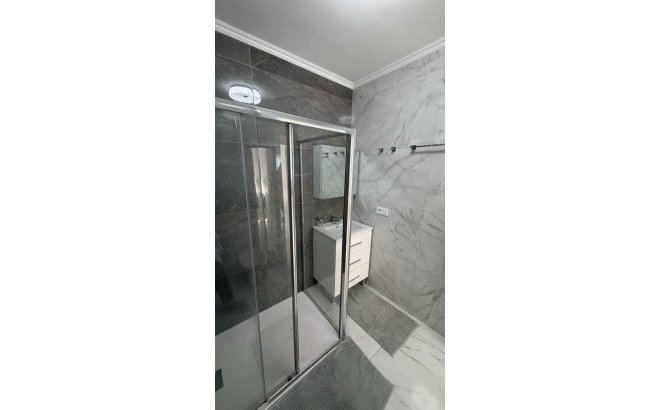 Resale - Apartment -
Torrevieja - Curva Del Palangre