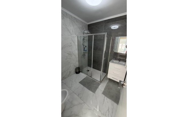 Resale - Apartment -
Torrevieja - Curva Del Palangre