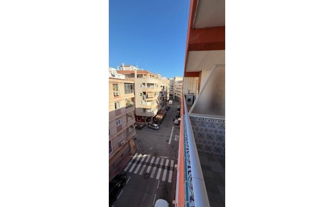 Resale - Apartment -
Torrevieja - Curva Del Palangre