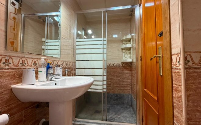 Herverkoop - Appartement -
Torrevieja