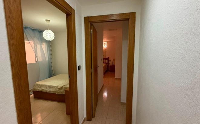 Herverkoop - Appartement -
Torrevieja