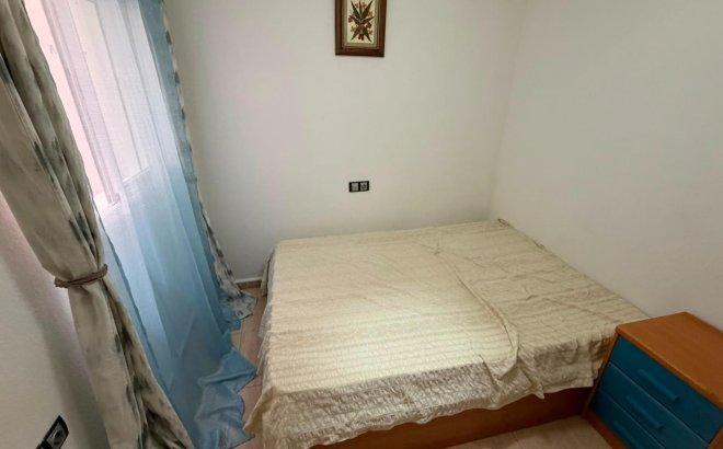 Herverkoop - Appartement -
Torrevieja