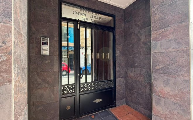 Herverkoop - Appartement -
Torrevieja
