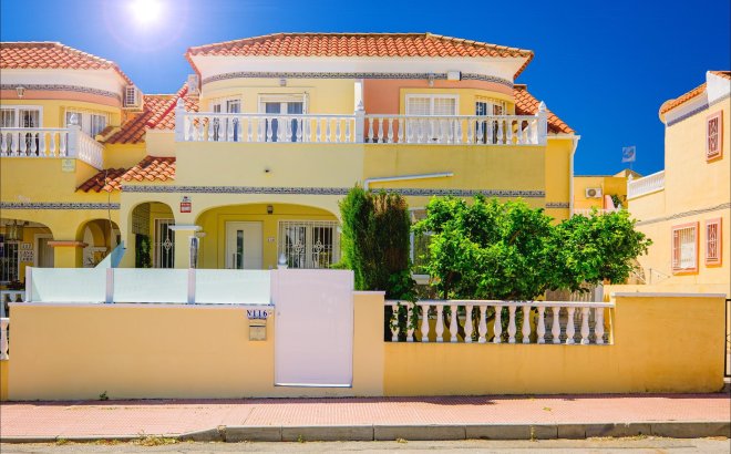 Resale - Town House -
Orihuela Costa - Las Filipinas