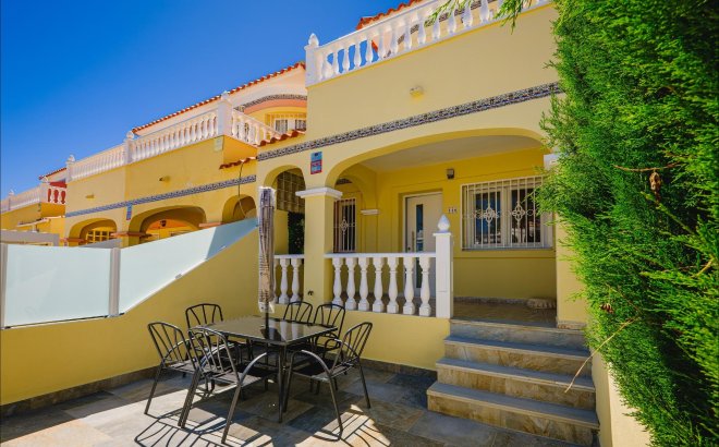 Resale - Town House -
Orihuela Costa - Las Filipinas