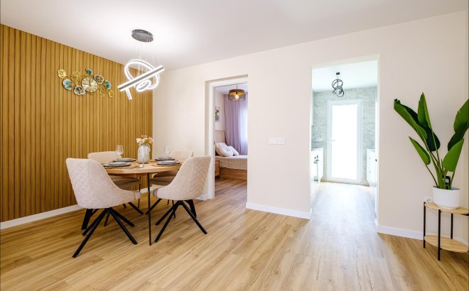Resale - Town House -
Orihuela Costa - Las Filipinas
