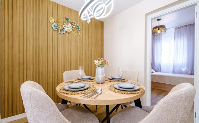 Resale - Town House -
Orihuela Costa - Las Filipinas