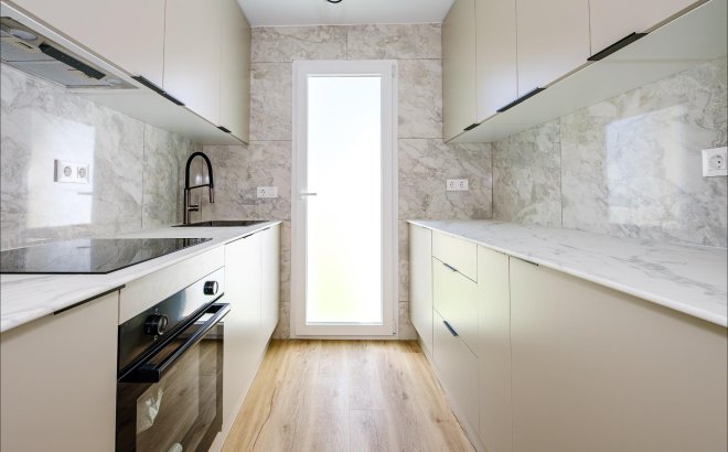 Resale - Town House -
Orihuela Costa - Las Filipinas