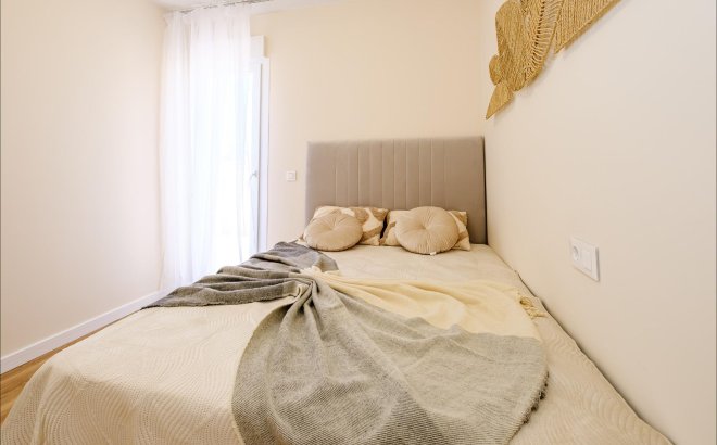 Resale - Town House -
Orihuela Costa - Las Filipinas