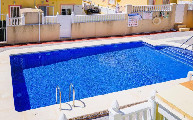Resale - Town House -
Orihuela Costa - Las Filipinas