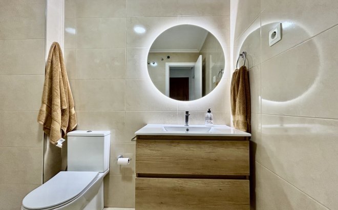Resale - Apartment -
Villamartin - Costa Blanca