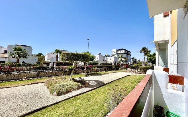 Resale - Apartment -
Villamartin - Costa Blanca