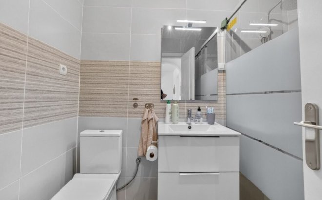 Resale - Apartment Penthouse -
Torrevieja - Jardin del Mar