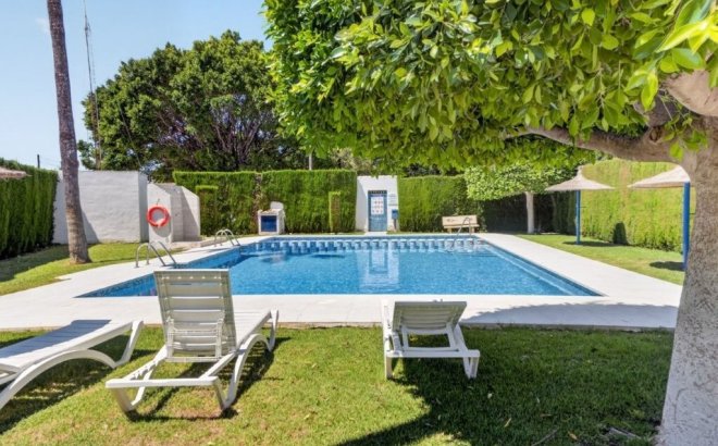 Resale - Apartment Penthouse -
Torrevieja - Jardin del Mar