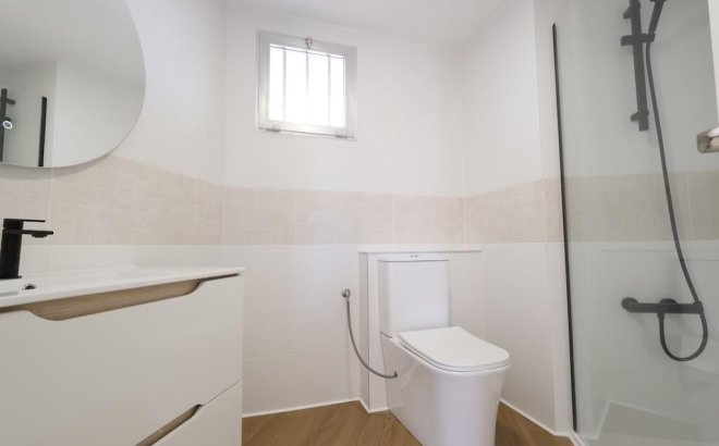 Resale - Apartment -
Orihuela Costa - Costa Blanca
