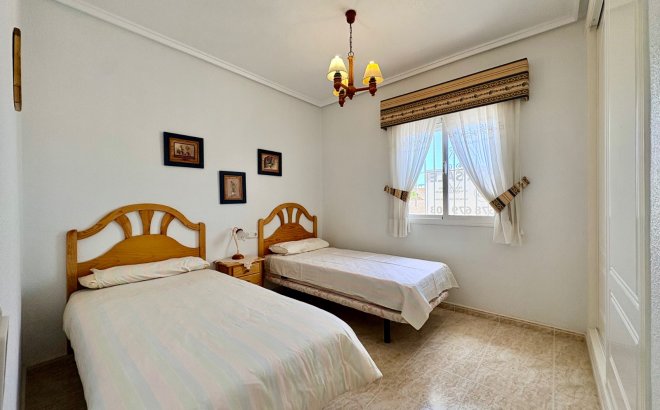 Herverkoop - Town House -
Rojales - Inland