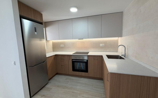 Revente - Town House -
Torrevieja - Sector 25